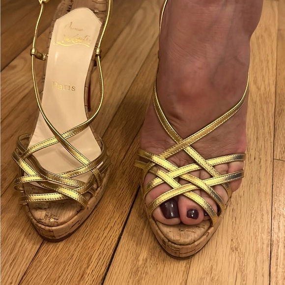 CHRISTIAN LOUBUTIN - Picture 7 of 8